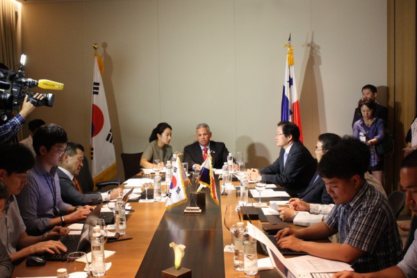 20150624(파나마정부 IMO 사무총장 선거 임기택 후보 지지)_1.jpg